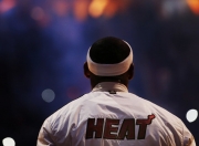 开云体育入口-弗拉霍维奇统治攻防！哥伦比亚式战术完胜曼联，现代足球的战术启示