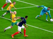 开云体育平台APP-赛场上，各队展现出色战术和技巧