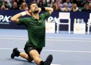 开云体育下载-关于年终总决赛险胜ATP总决赛，德约科维奇扛起全队的信息