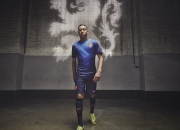 开云下载-雷霆斩落太阳，克莱贡献制胜表现