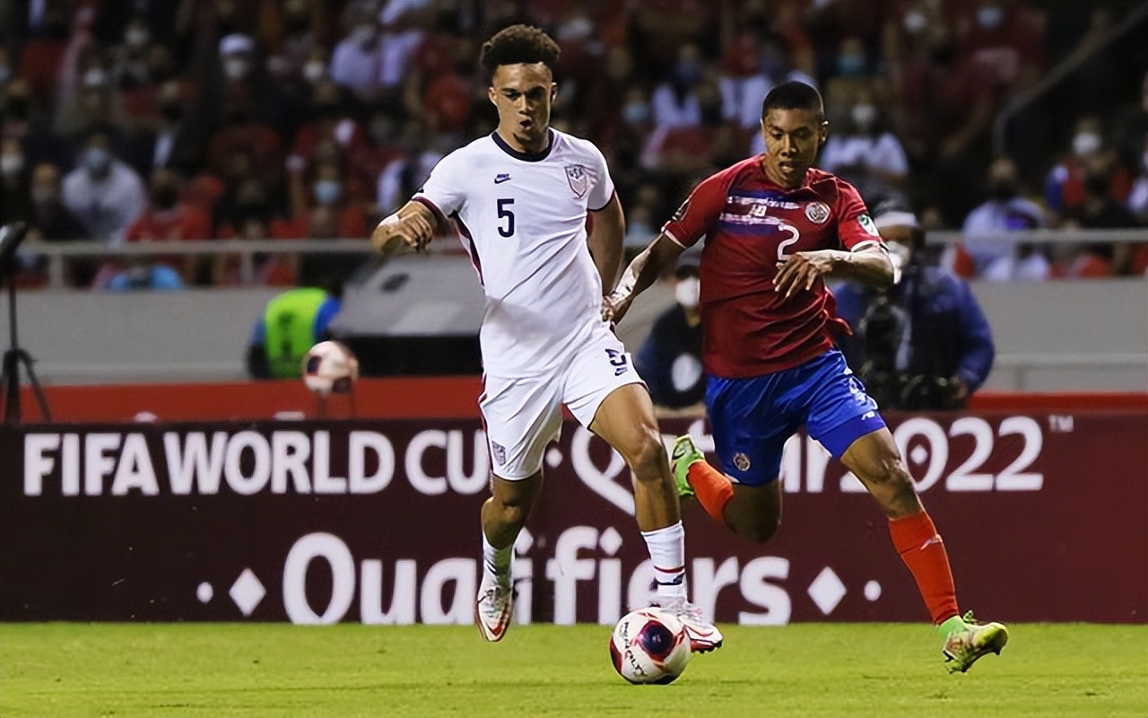 加拿大主场惊险击败墨西哥,晋级欧洲联赛四强 加拿大主场惊险击败墨西哥,晋级欧洲联赛四强