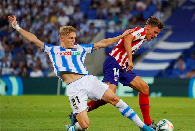 土耳其险胜瓦伦西亚,厄德高爆发神勇 土耳其险胜瓦伦西亚,厄德高爆发神勇