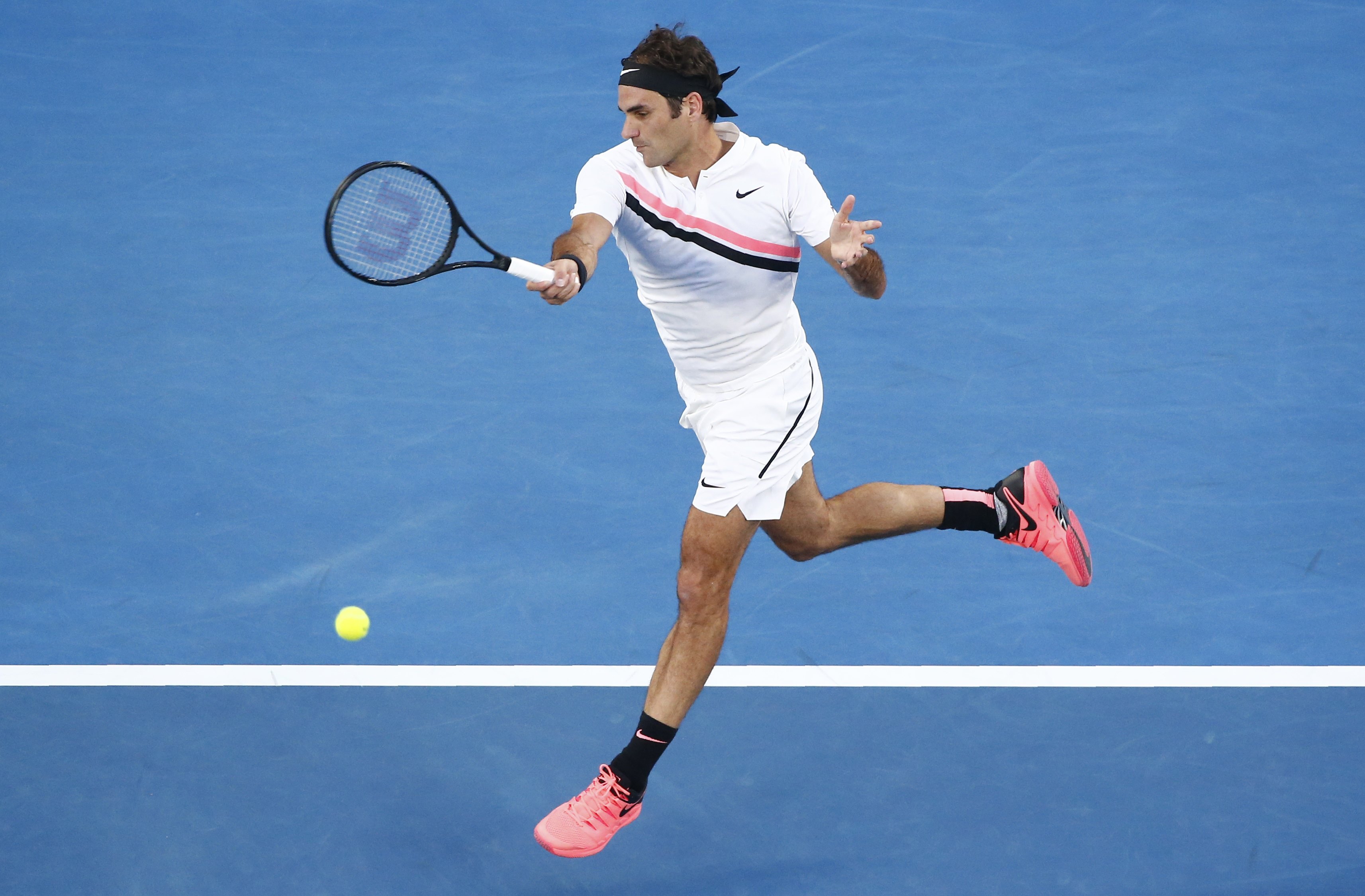 包含英国网球队逆转世界网球队，费德勒惊艳世界的词条