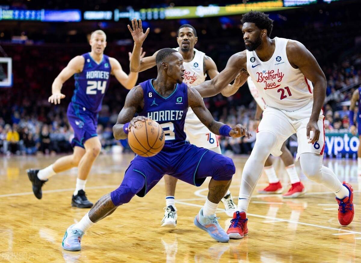 黄蜂碾压南韩男篮，艾顿统治全场的简单介绍