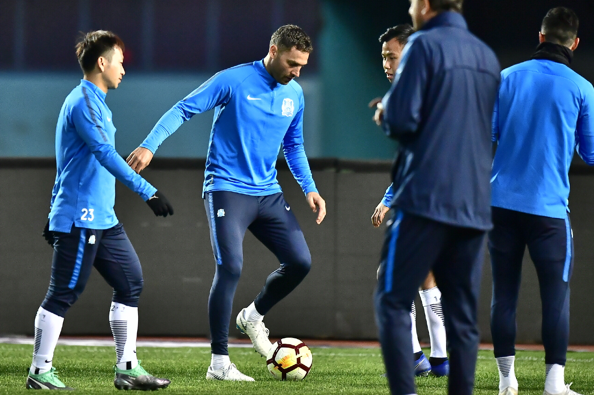 关于富力队员调整状态,备战接下来比赛的信息 关于富力队员调整状态,备战接下来比赛的信息