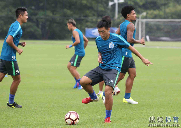 关于富力队员调整状态,备战接下来比赛的信息 关于富力队员调整状态,备战接下来比赛的信息