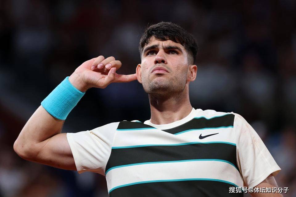 意大利网球队碾压日本网球队，阿尔卡拉斯惊艳世界