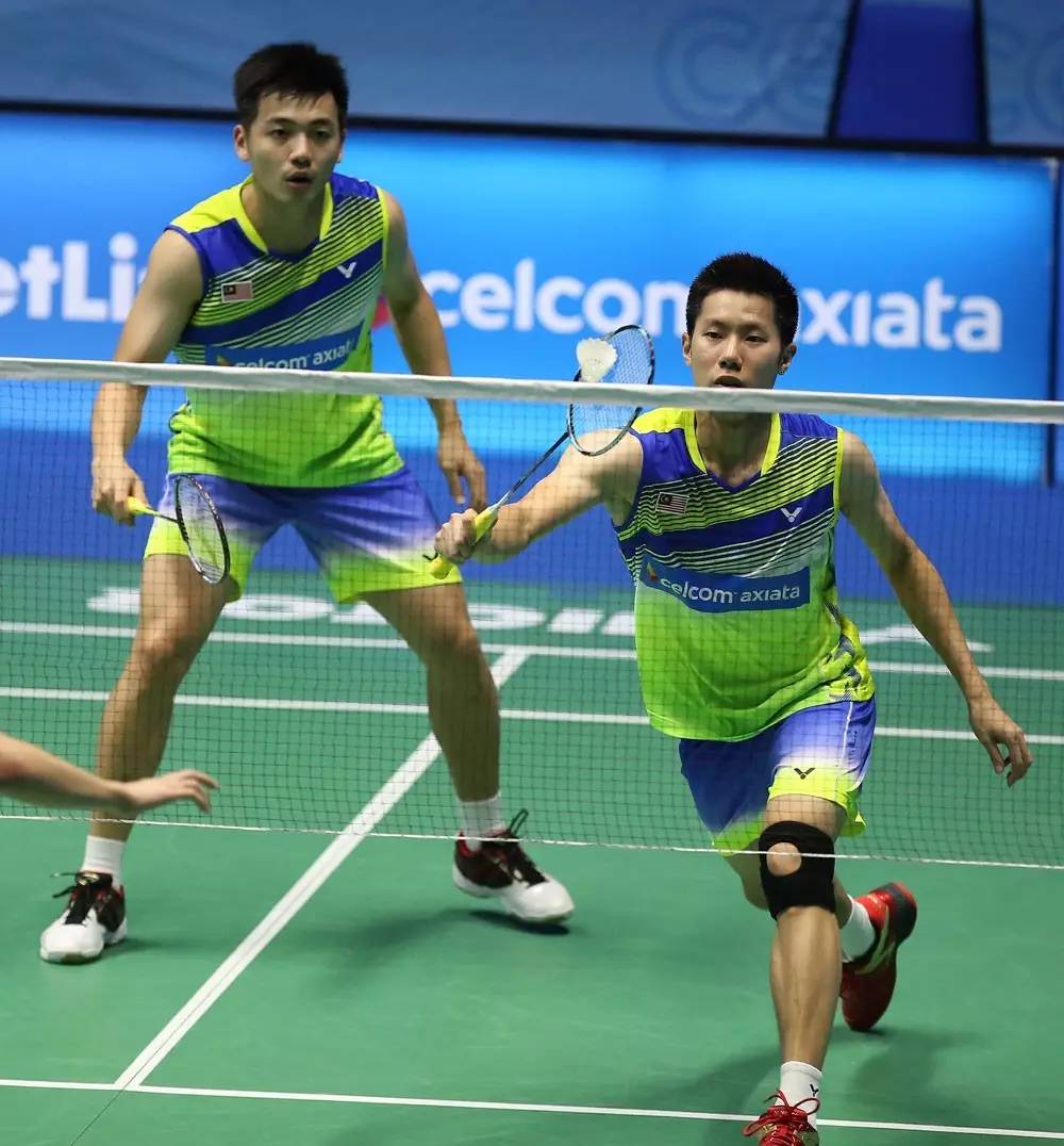 包含韩国羽毛球队绝地反击日本羽毛球队，李宗伟送出助攻的词条