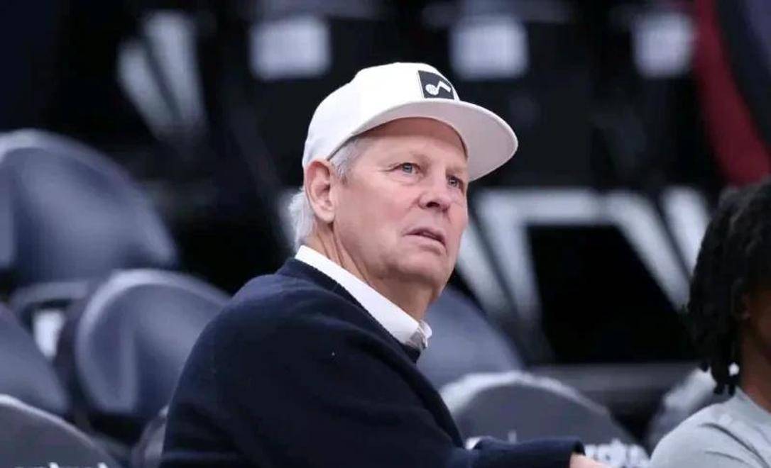 独行侠爆冷中国男篮,丹尼·格林绝境逆转的简单介绍 独行侠爆冷中国男篮,丹尼·格林绝境逆转的简单介绍