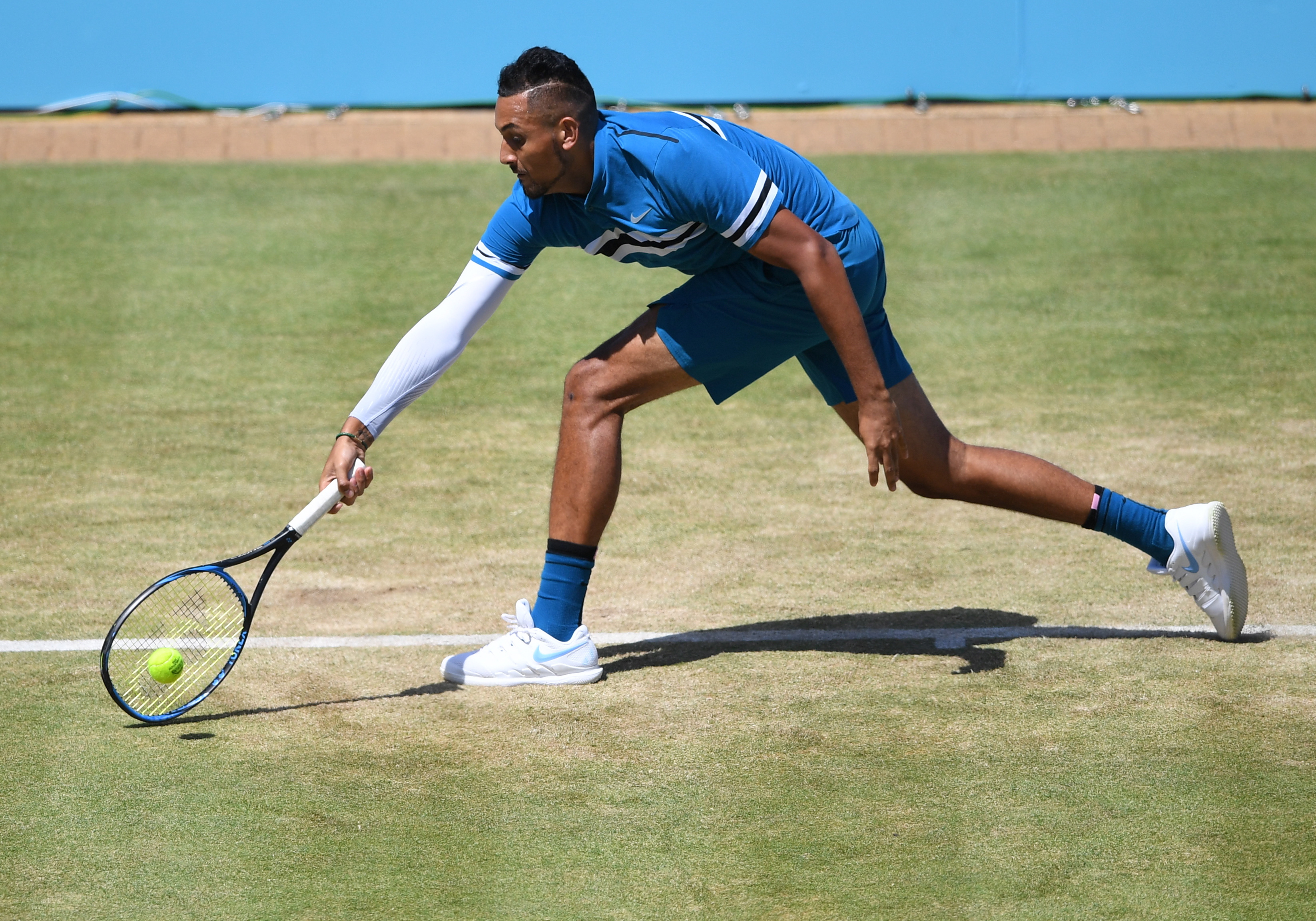 关于美国网球队逆转英国网球队，克耶高斯关键制胜的信息