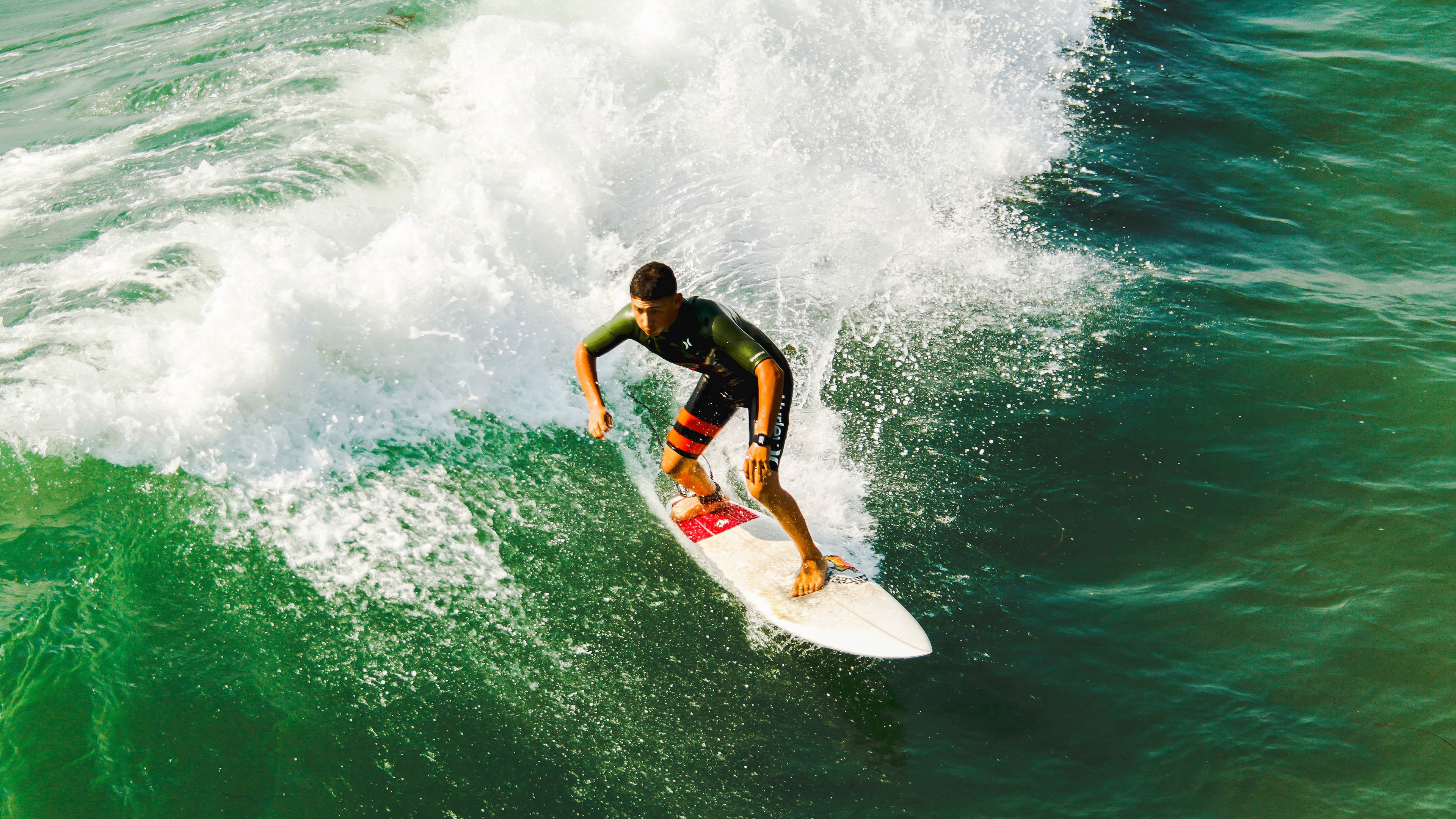跨界传奇，从独行侠完胜到英超争冠，看莫兰特如何在不同赛场接管比赛